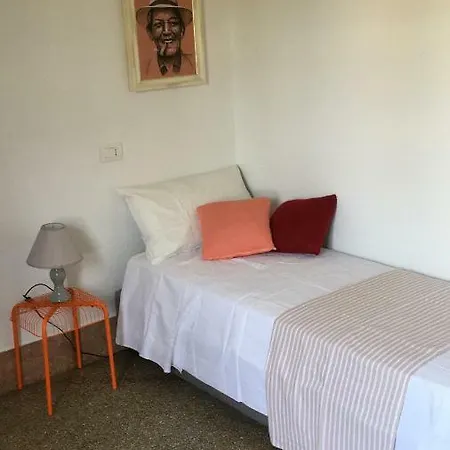 L'orto Di Tigellio דירה
